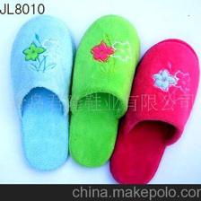 瘋狂熱買之中的珊瑚絨家居時尚拖鞋 熱賣產品推薦供應圖片,瘋狂熱買之中的珊瑚絨家居時尚拖鞋 熱賣產品推薦供應圖片大全,青島共隆鞋業(yè)-2-