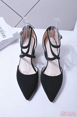 【專(zhuān)柜品質(zhì)時(shí)尚尖頭粗跟女鞋OL百搭女涼鞋廠(chǎng)家直銷(xiāo)xl6287】武侯區(qū)熙琳鞋業(yè)經(jīng)營(yíng)部 - 產(chǎn)品庫(kù)